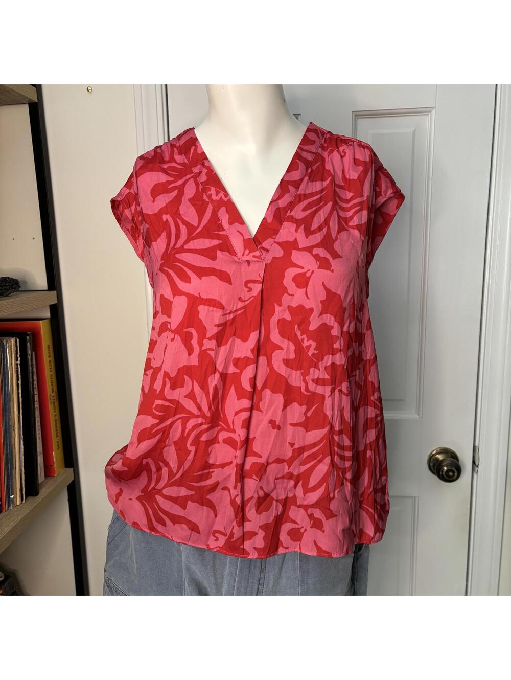 Rachel Roy XS Pink Floral Cap Sleeve Blouse